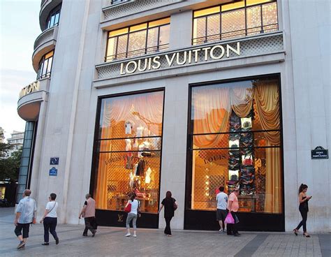 louis vuitton bag made in paris|louis vuitton paris store website.